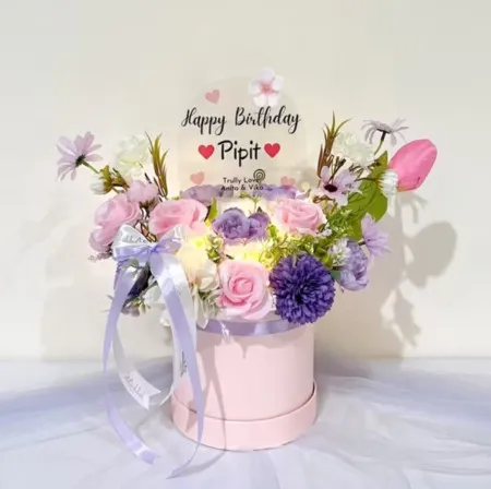 Bloom Box Akrilik Ucapan Ulang Tahun Tanah Bumbu